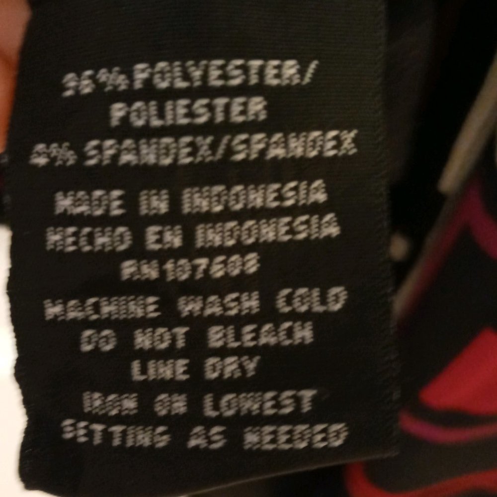 R & K Size M dress - Picture 8 of 8